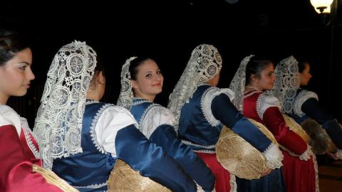 A Pacchianeddra Sansustisa Gruppofolk from Italy